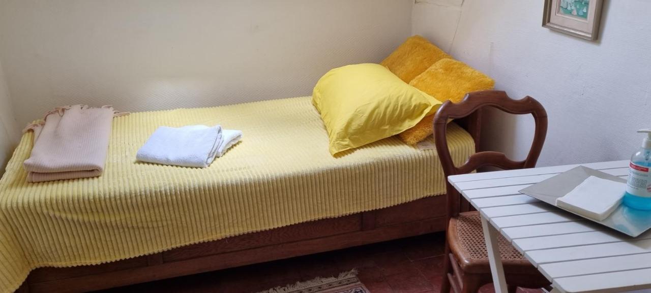 Chambre D'Hotes Les Jardins De Marie, Sci Charles III Bernay  Εξωτερικό φωτογραφία