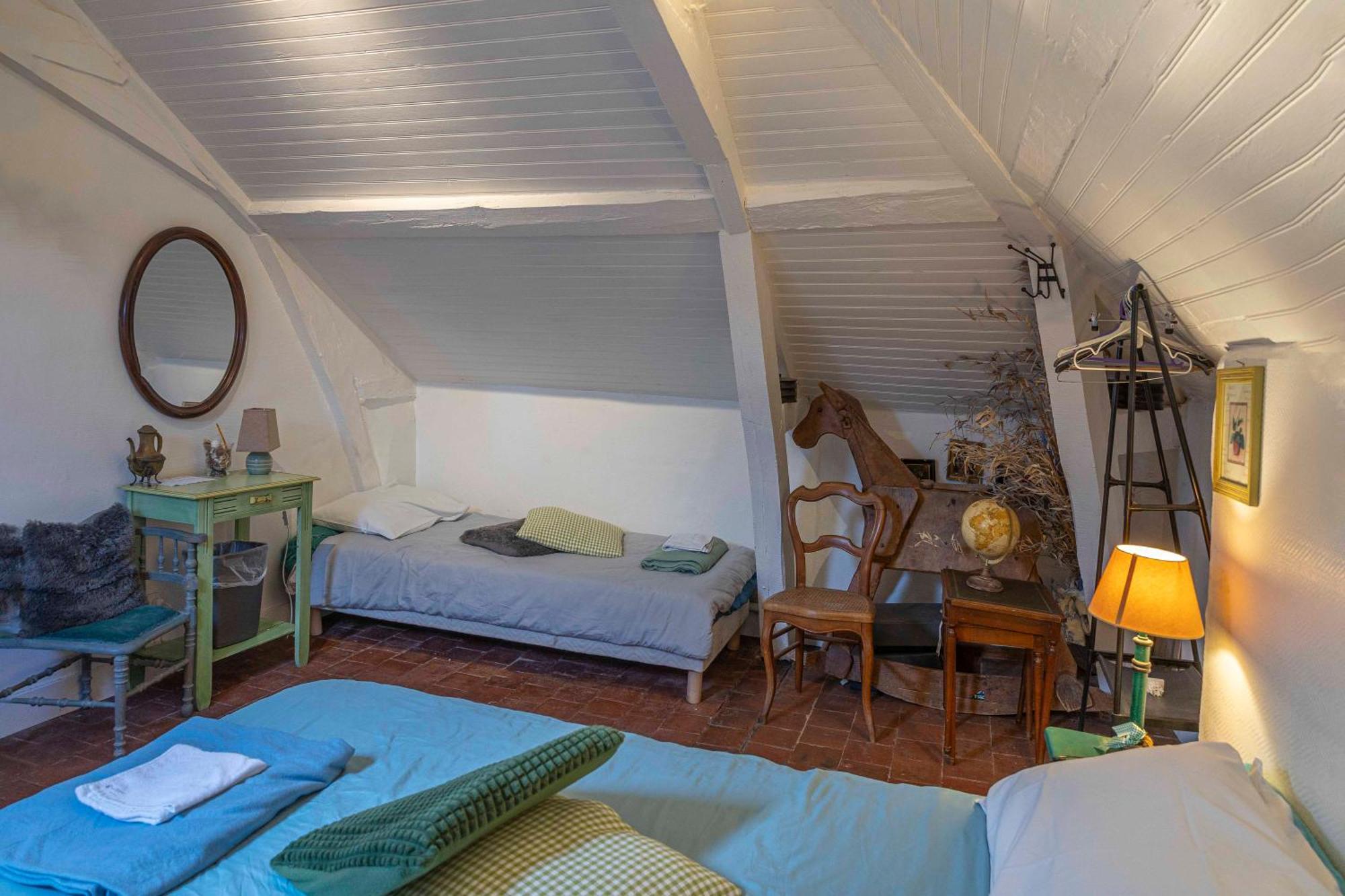 Chambre D'Hotes Les Jardins De Marie, Sci Charles III Bernay  Εξωτερικό φωτογραφία